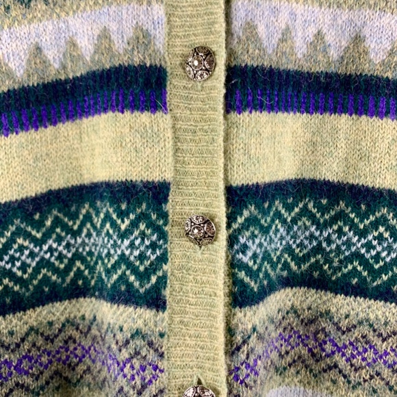 Vintage Green striped Nordic/fair isle wool button up sweater cardigan cabincore - Picture 3 of 9